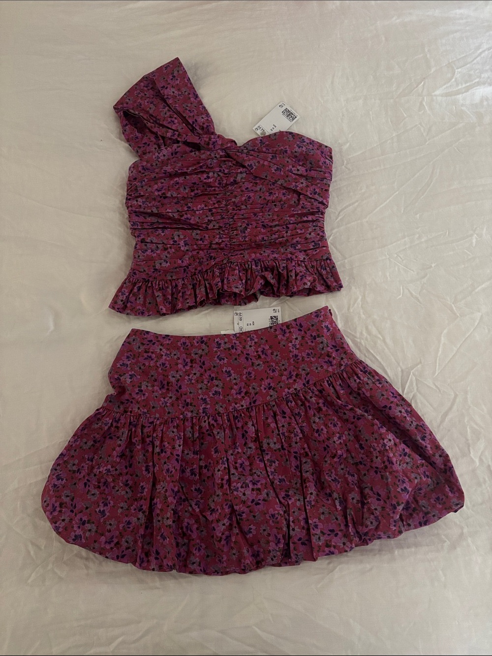 H&M Purple Floral Two-Piece Set - Cropped Ruffle Top & Mini Skirt